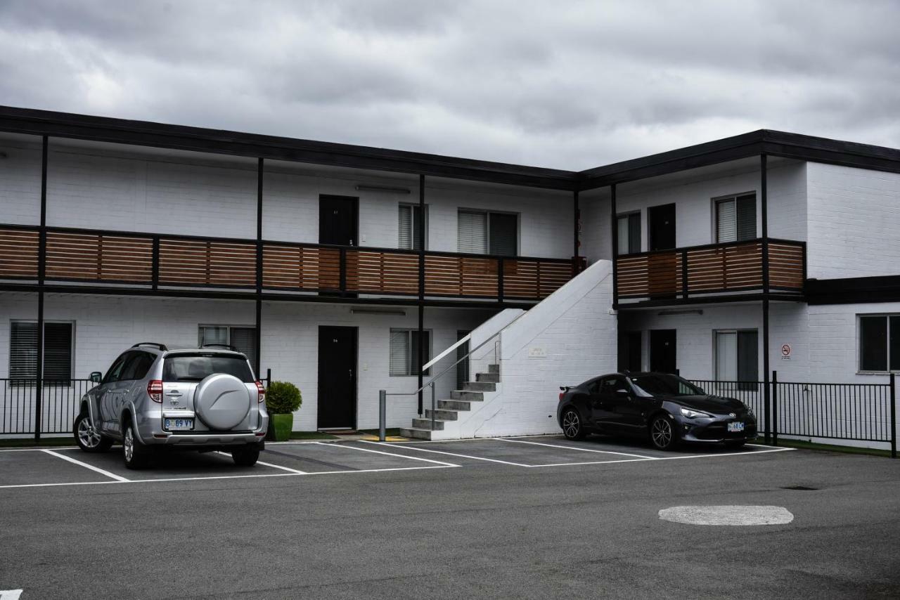Hobart Tower Motel Exteriör bild